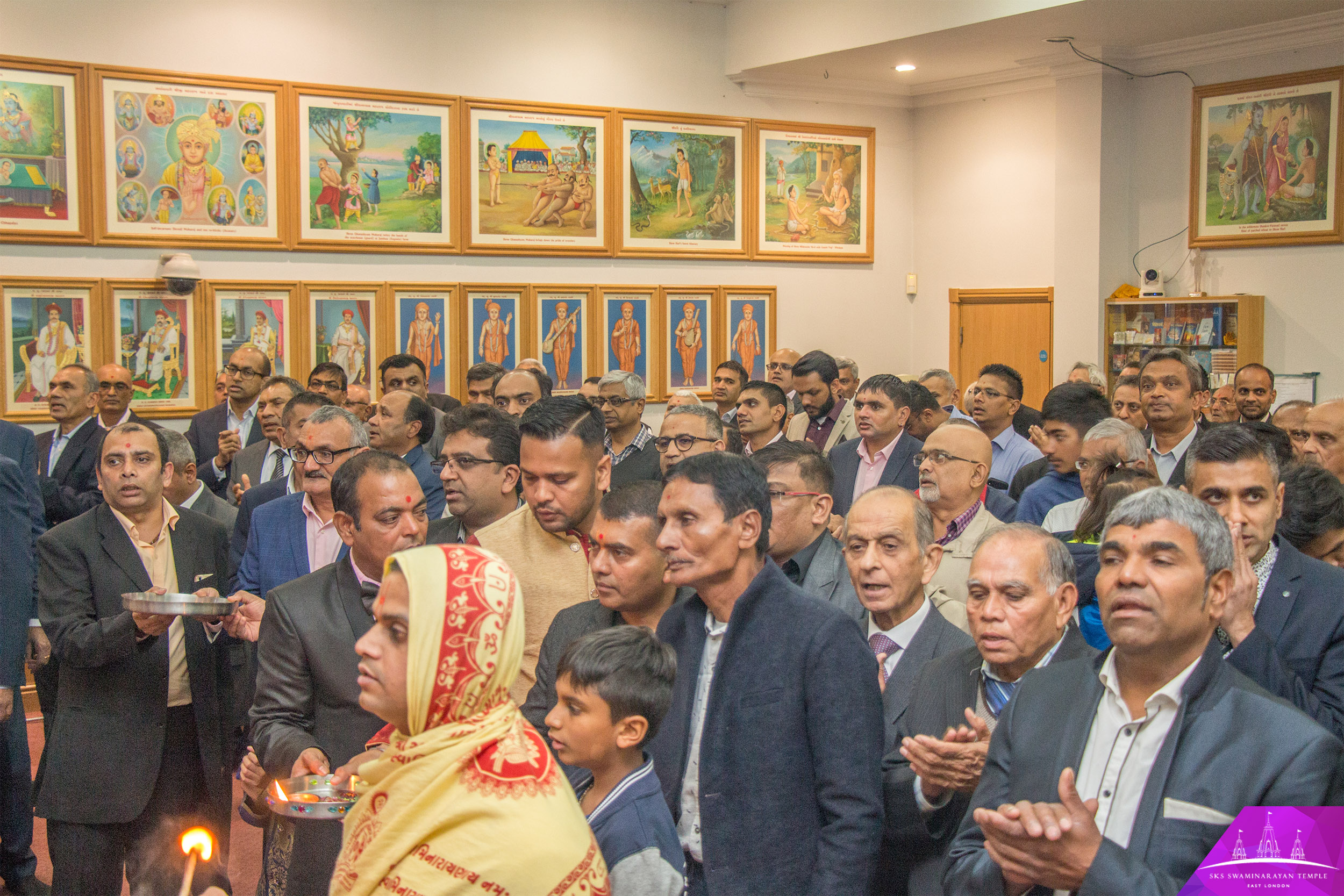 ©1987-2017 SKS Swaminarayan Temple East London